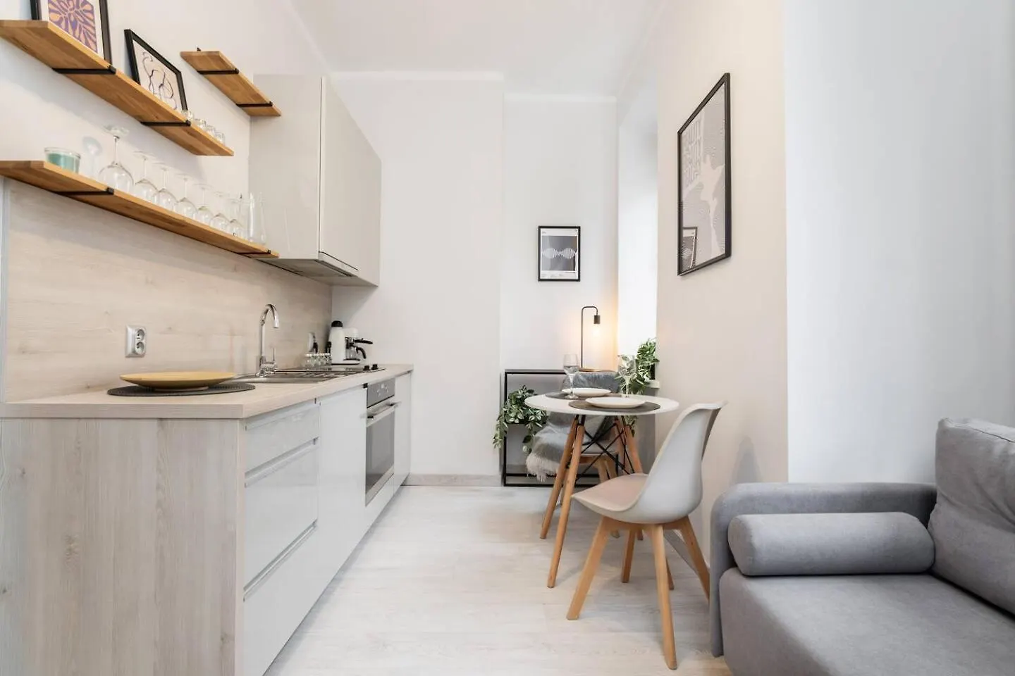 Daisy Studio Stary Mokotow Warsaw Apartment